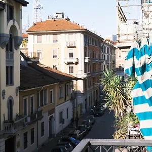 Appartement Comecasa 2 Bedrooms In Via Curtatone, Milan